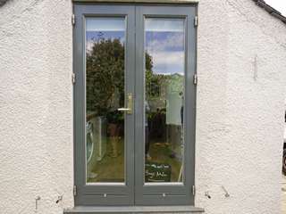 Rear Rationel alu-clad french doors.