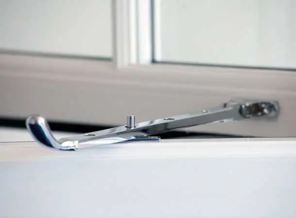 Handles & Stays