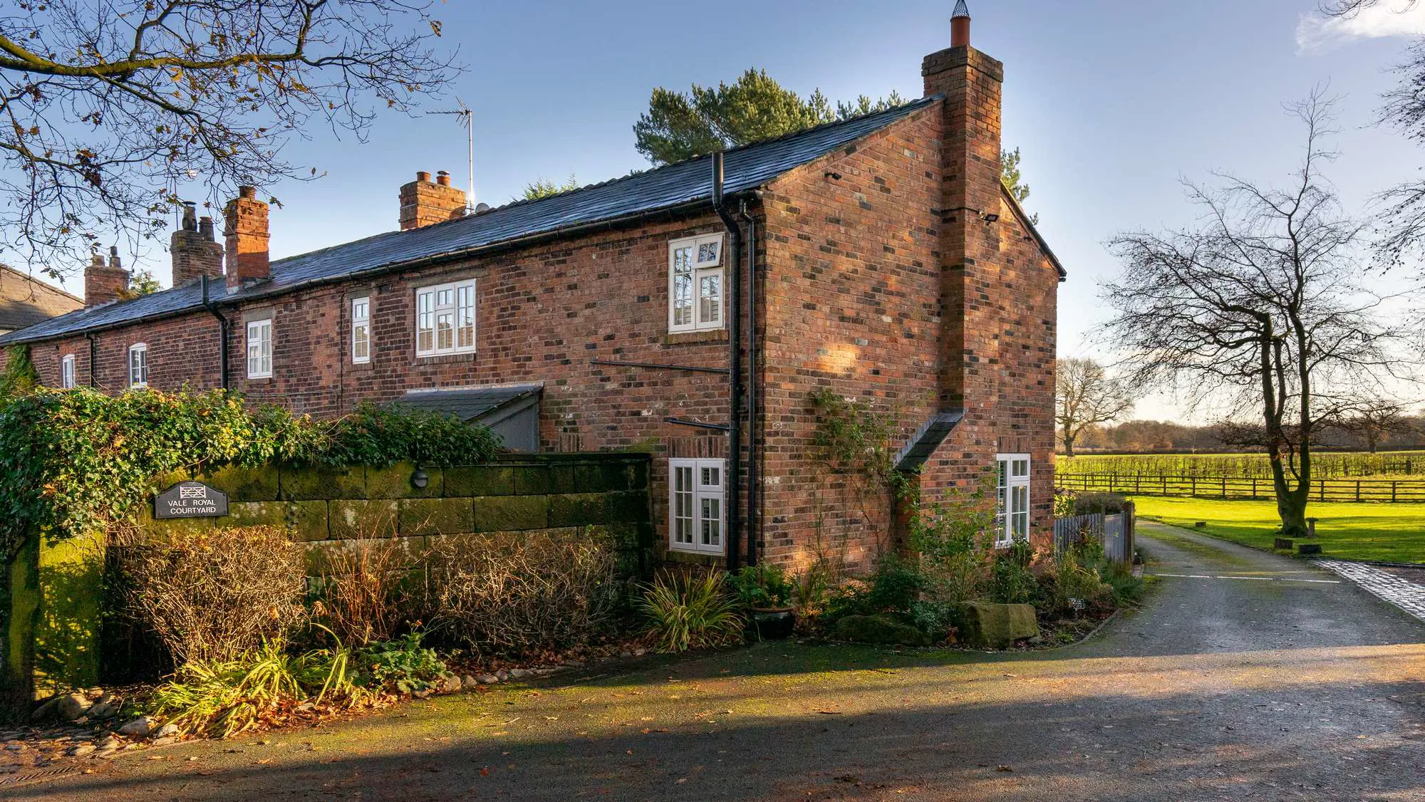 Evolution storm windows Cheshire