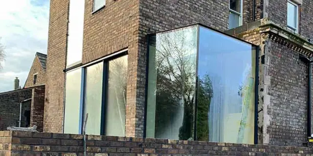 Glass Corner