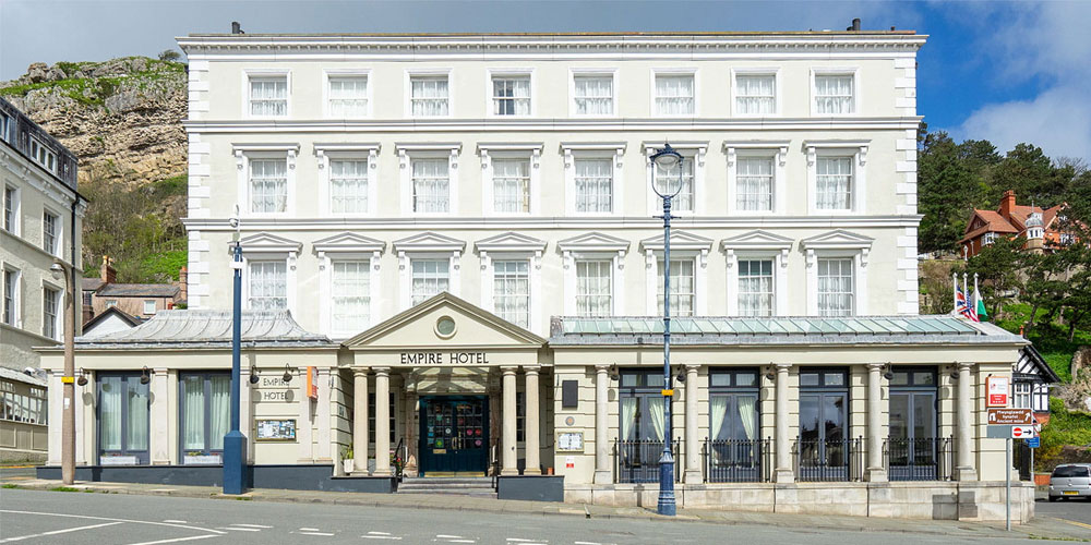 Empire Hotel
