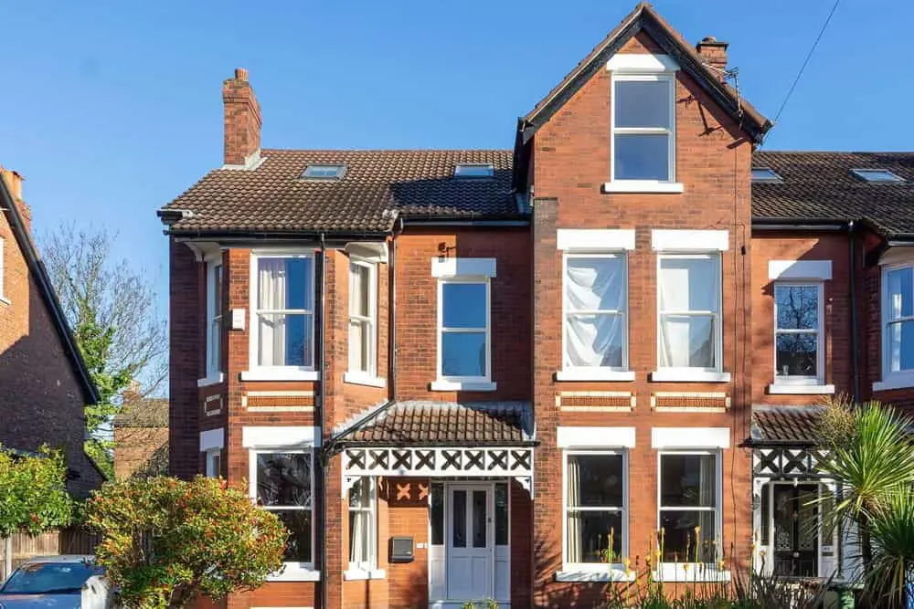 UPVC sash window
