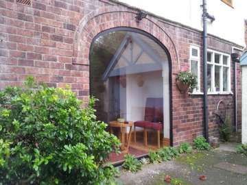 Arched Alumnium window