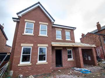 Full view of new build in Formby, Liverpool.