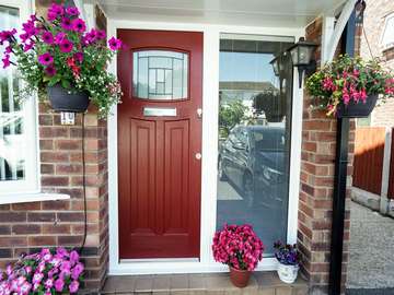 Rockdoor Newark door in Red with side light fitted with integral blind.