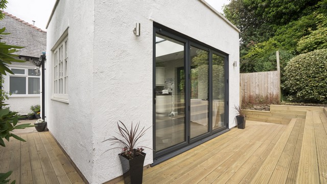 3 panel Aluminium bifolds.